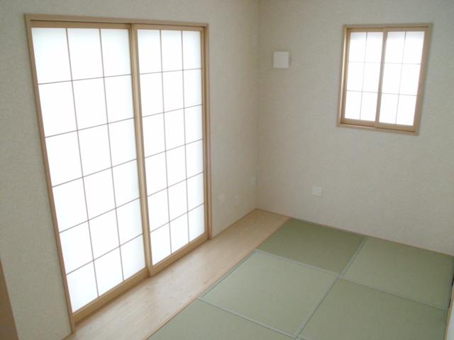 Same specifications photos (Other introspection)