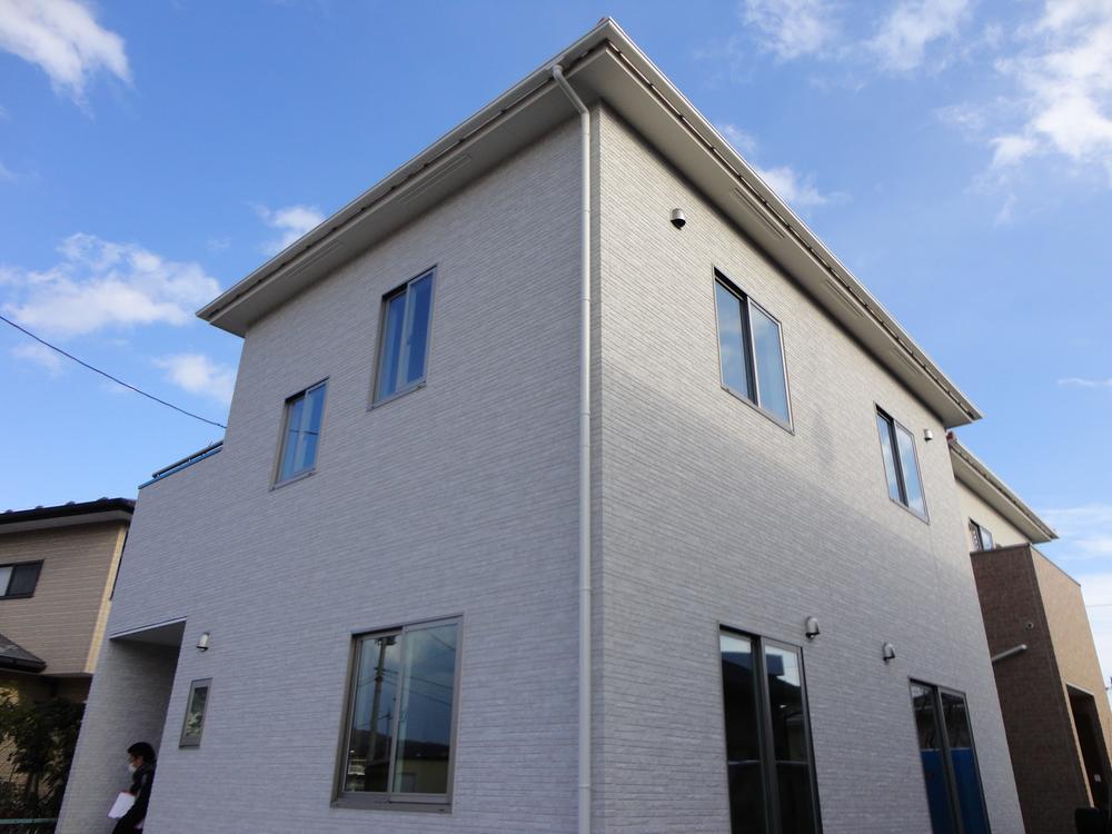 Local appearance photo. local