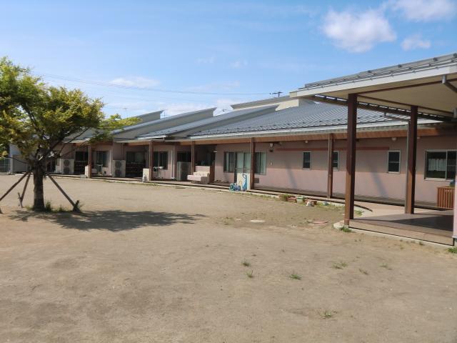 kindergarten ・ Nursery. 323m until the child nursery of the second light