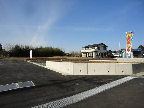 Local photos, including front road