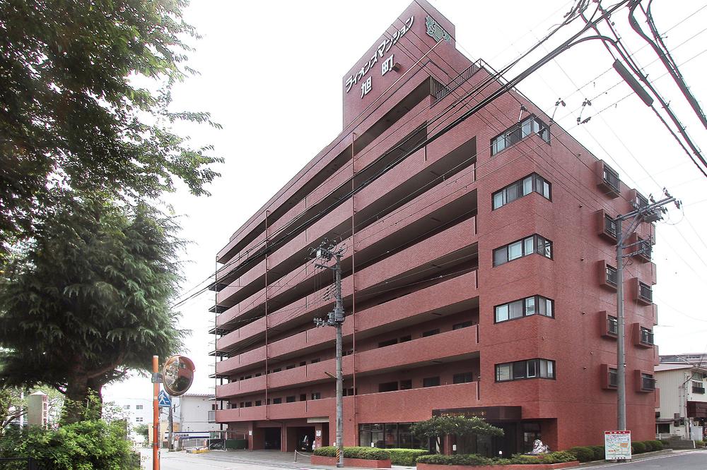 Local appearance photo.  [appearance] ... JR Senseki "this Shiogama" 7 minutes walk from the station "west Shiogama" station is also within walking distance (2013 / 8 / 8 shooting)