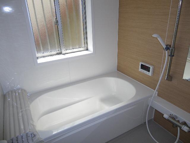 Same specifications photo (bathroom). Same specifications Construction Case photo With bathroom dryer