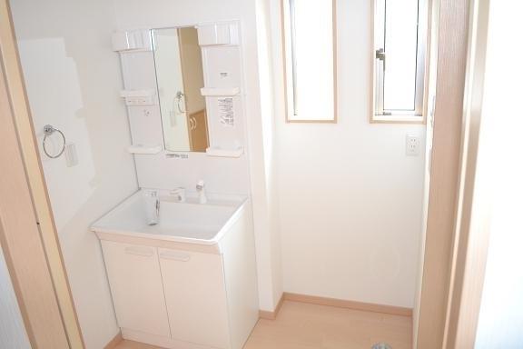 Wash basin, toilet. Same specifications Construction Case photo