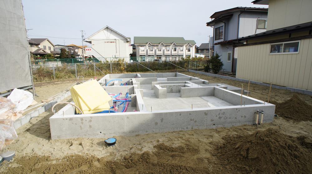 Local photos, including front road