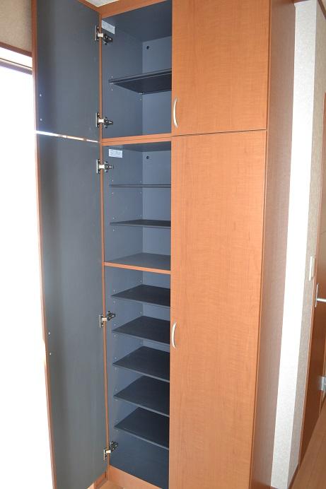 Entrance. Same specifications Shoes cloak 1 ・ 2 ・ Building 3