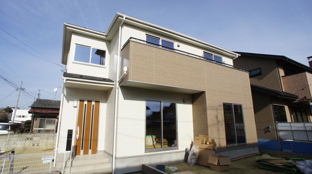 Local appearance photo