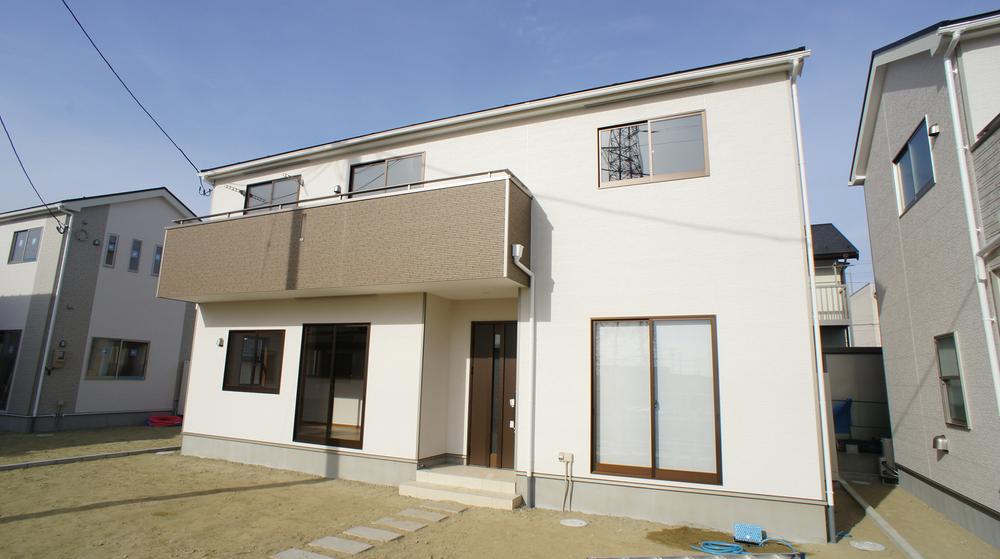 Local appearance photo