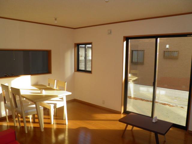 Living. Building 2 room (December 2013) Shooting