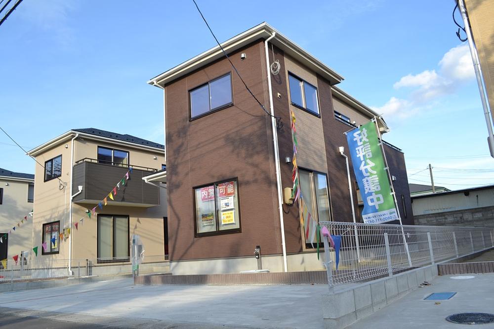 Local appearance photo. Local (September 2013) Shooting Building 3