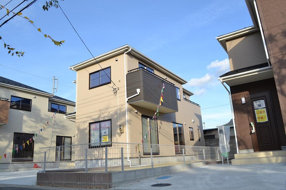 Local appearance photo. Local (11 May 2013) Shooting Building 2