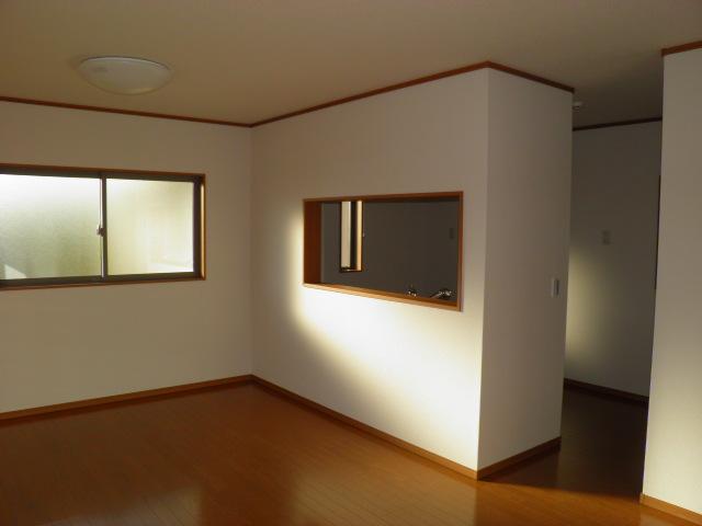 Living. Building 2 Indoor (10 May 2013) Shooting