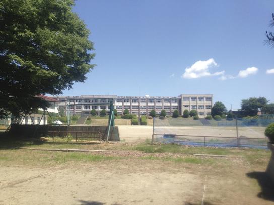 Junior high school. 1290m to Misato stand Fudodo junior high school