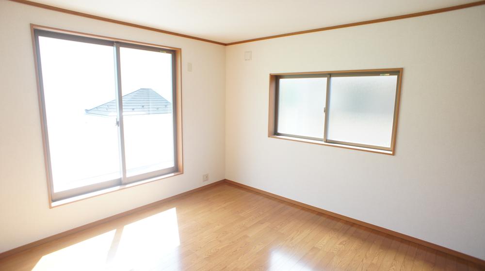 Non-living room. Same specification example