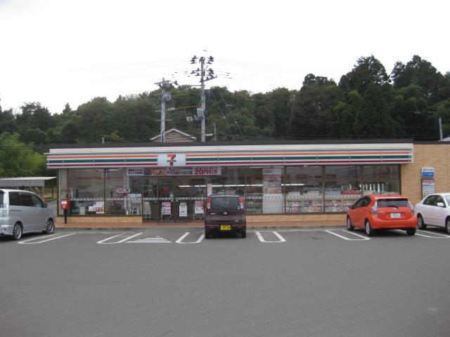 Convenience store. 754m to Seven-Eleven Miyagi Watari south shop