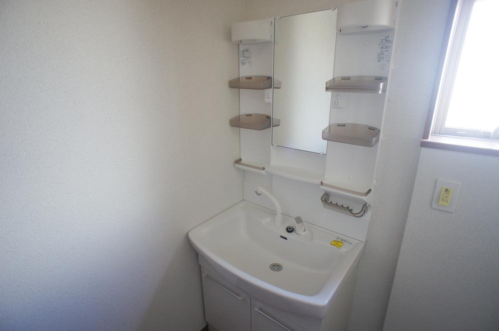 Same specifications photos (Other introspection)