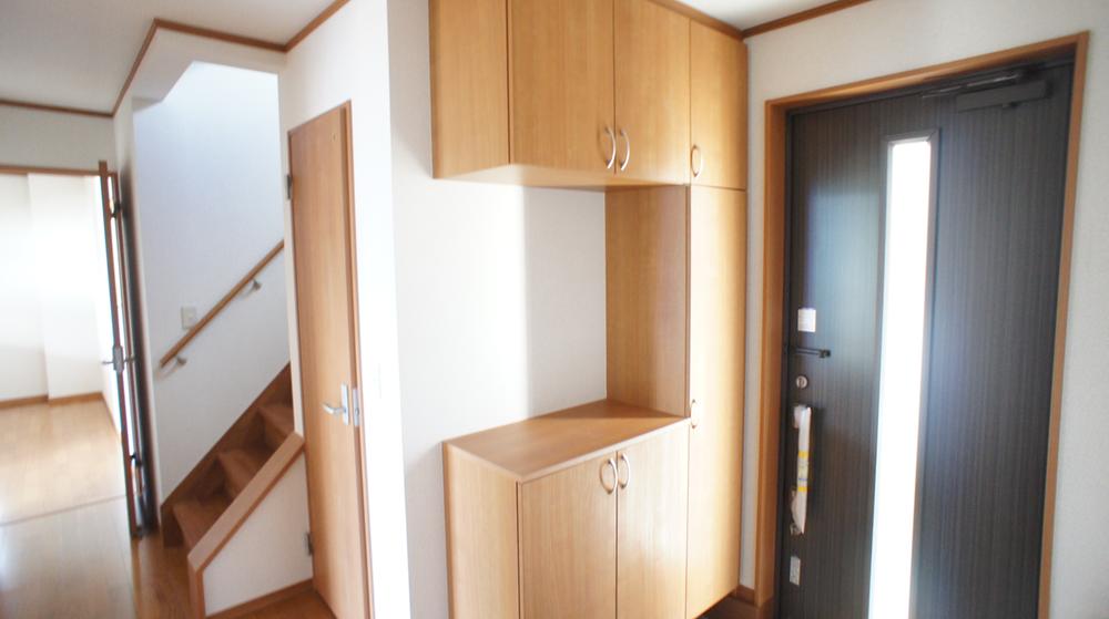 Entrance. Same specification example