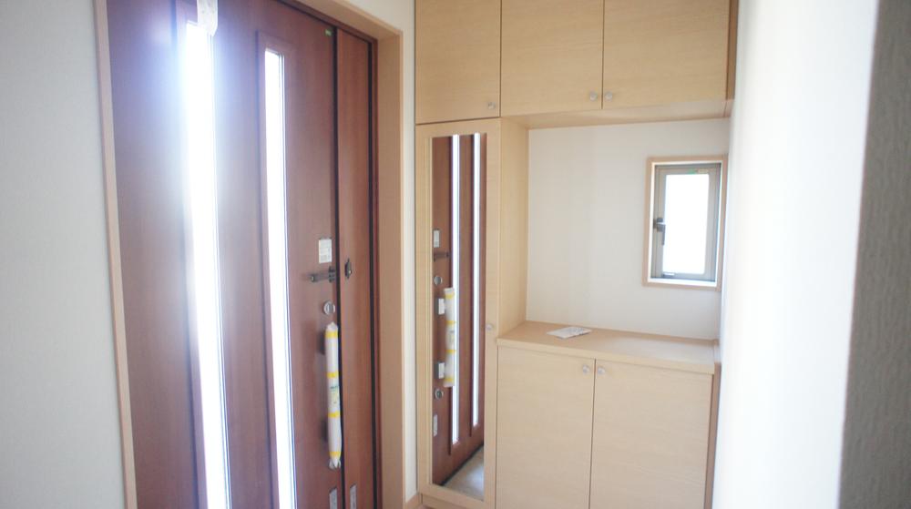 Entrance. Same specification example