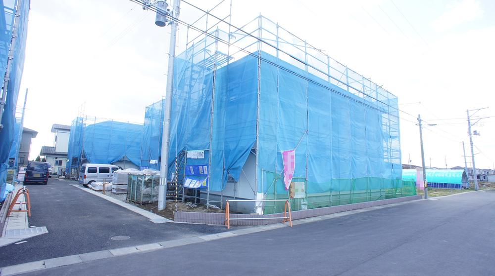 Local photos, including front road