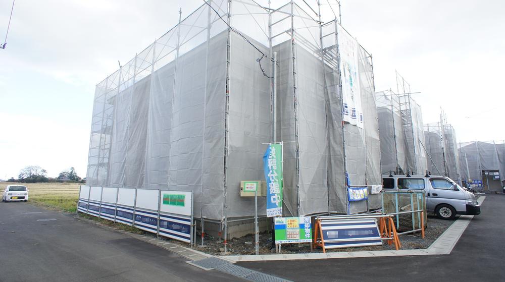 Local photos, including front road