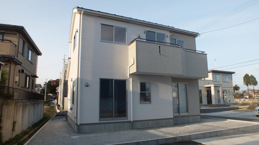 Local appearance photo. (9) Building ◆ It was completed ◆ Local (November 14, 2013) Shooting