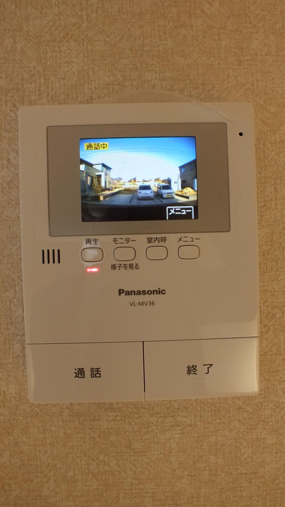 Security equipment. Ya monitor functions that can check the state of the entrance in the video and audio, Equipped with an infrared LED that can check the night visitors ☆