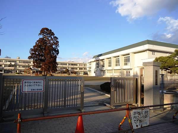 Primary school. Watari Municipal Watari to elementary school 2029m