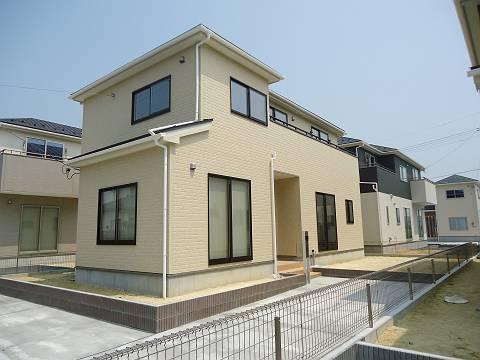 Local appearance photo. Current Status photo 5 Building