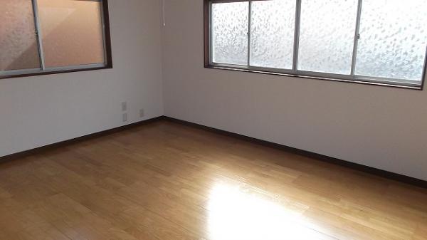 Non-living room. 2 Kaiyoshitsu (10 Pledge)