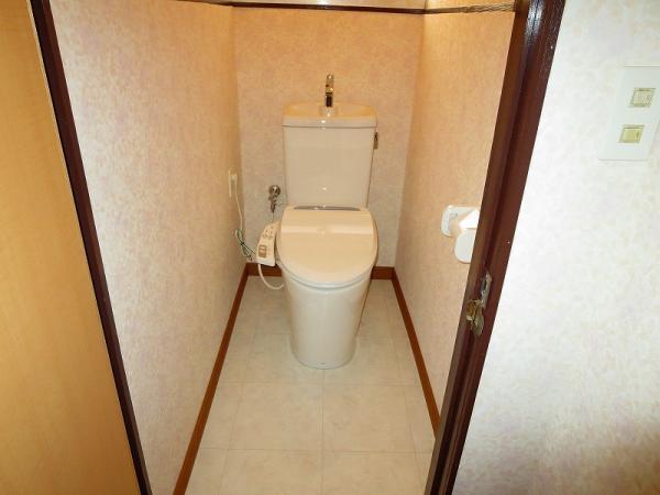 Bathroom. Washlet toilets new
