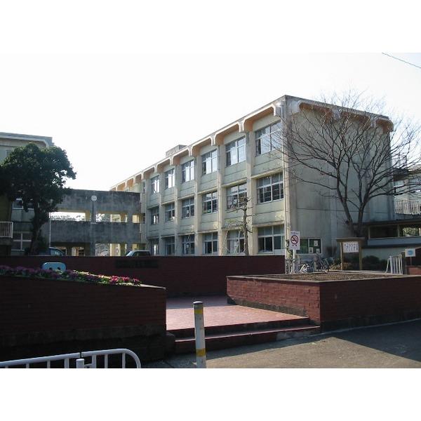 Primary school. 1098m Sumiyoshiminami elementary school to Miyazaki Municipal Sumiyoshiminami Elementary School