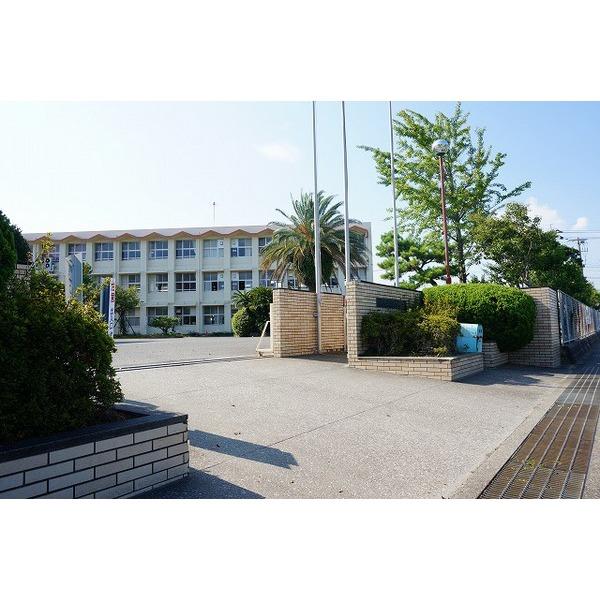 Junior high school. 796m Higashiomiya junior high school until Miyazaki Municipal Higashiomiya junior high school