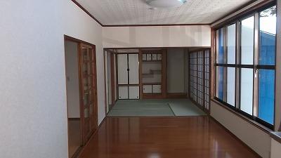 Living. Japanese-style room, which has continued from the living room