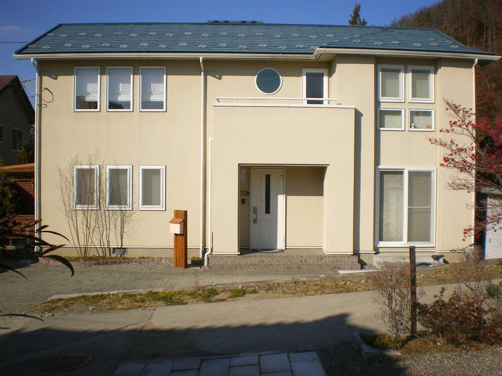Local appearance photo. External view