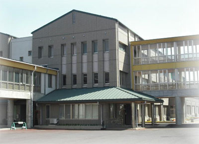Junior high school. Chikuma City Yashiro junior high school (junior high school) up to 1251m