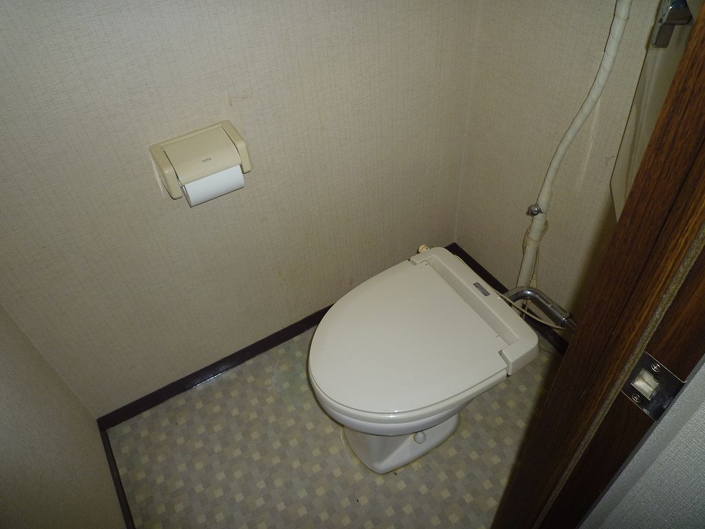 Toilet.  ※ Room 101