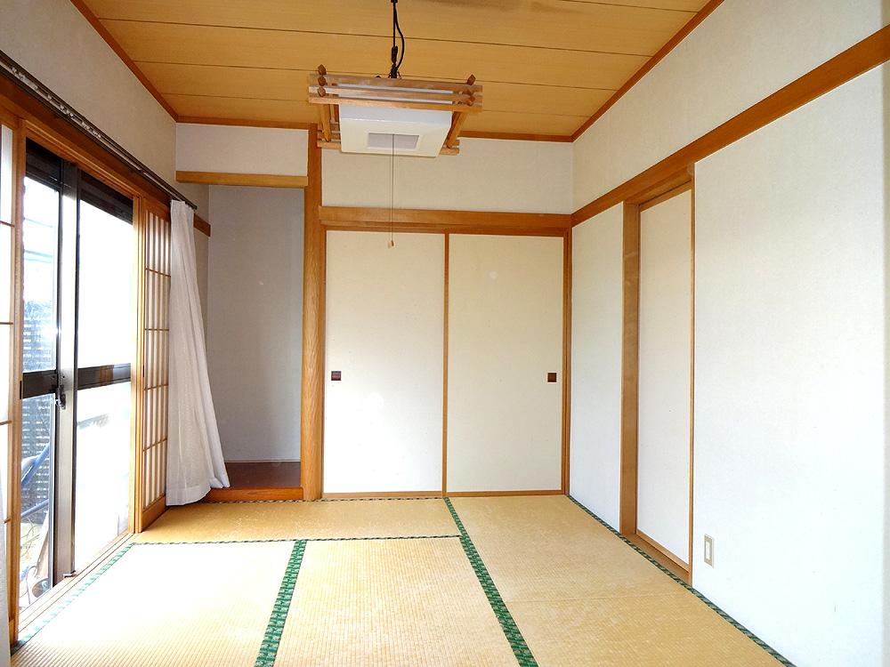 Other introspection. Is a Japanese-style room. Right it will be the closet.