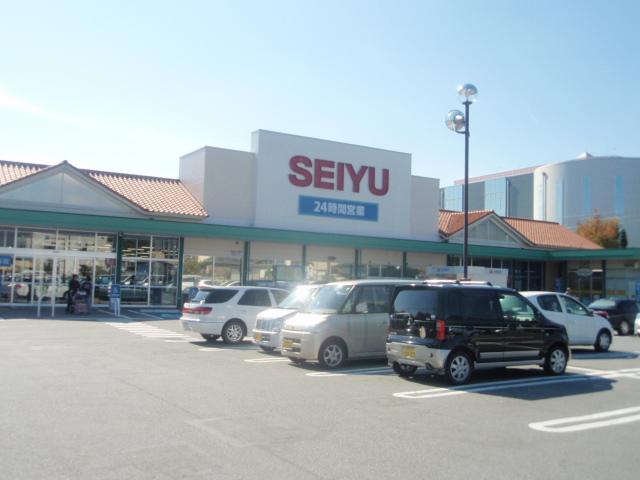 Shopping centre. Seiyu Iga Yoten