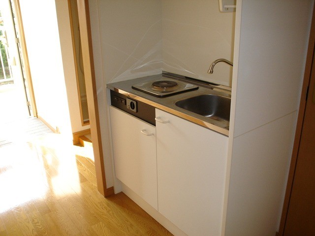 Kitchen. kitchen With electric stove