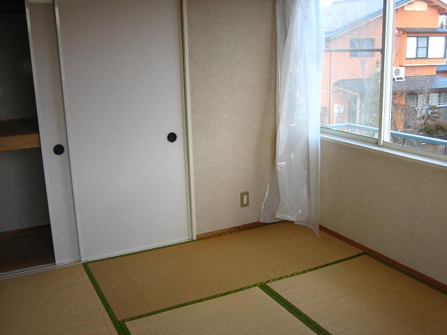 Other room space