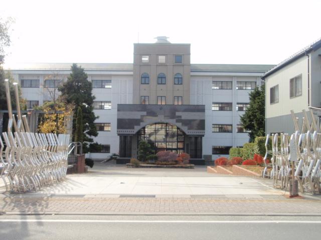 high school ・ College. 1.2km until Iida high school