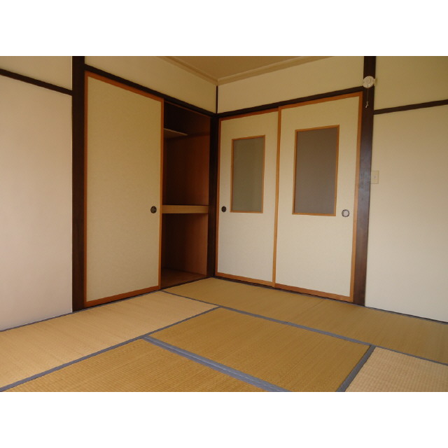 Other room space
