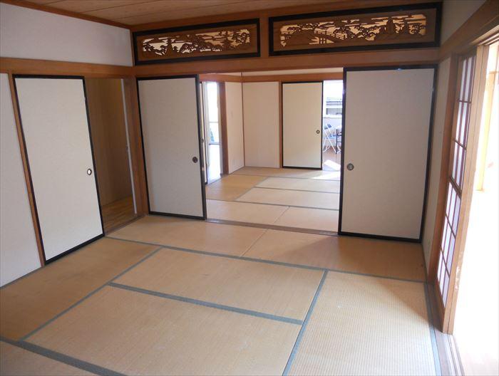 Non-living room. Japanese-style room Two between More