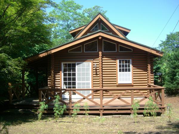 Local appearance photo. Appearance of the building front. The garden has also been landscaped beautifully.