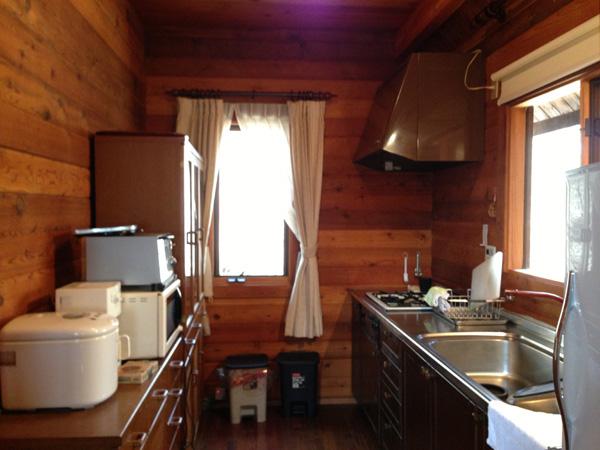 Kitchen. Stand-alone kitchen adjacent to the living room, Smell You can also enjoy the dishes not to worry.