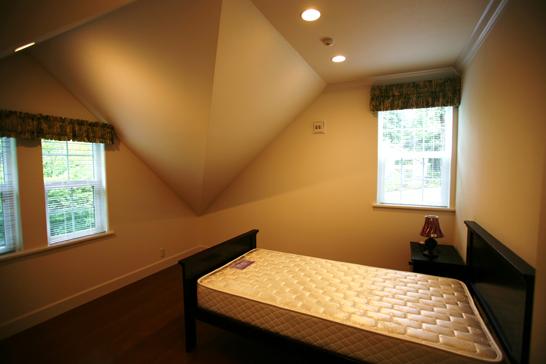 Non-living room. Second floor bedroom