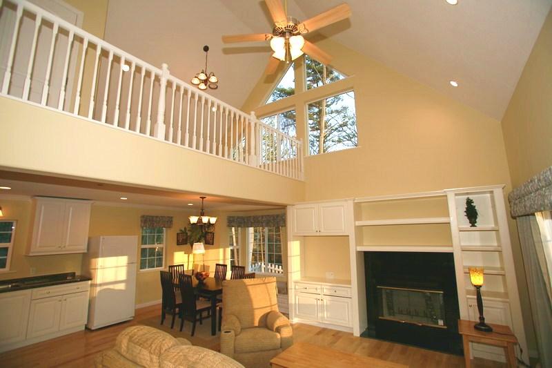 Living. Appropriate sense of openness to the resort villa of living atrium high about 6m. Ceiling fans, A wood-burning fireplace, TV cabinet, Standard equipped with a sofa bed or furniture. 