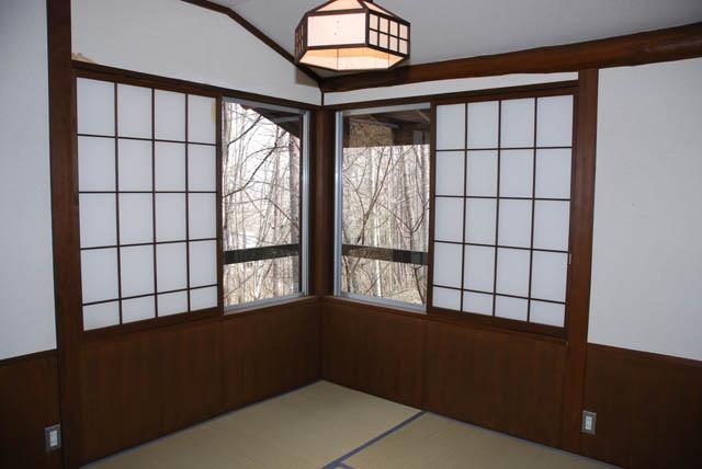 Other local. Japanese style room