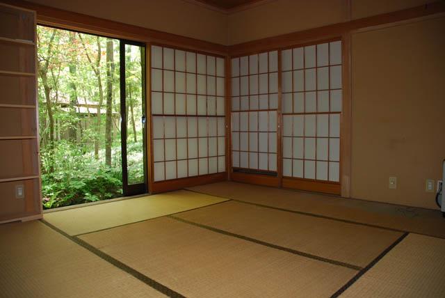 Non-living room