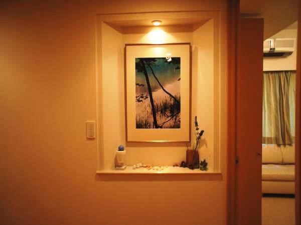 Other. It is the space to decorate a picture in the hallway. It has become to build and attention to detail.