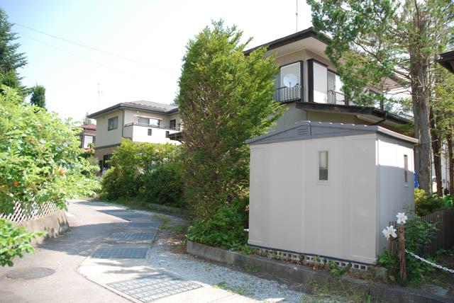 Local photos, including front road